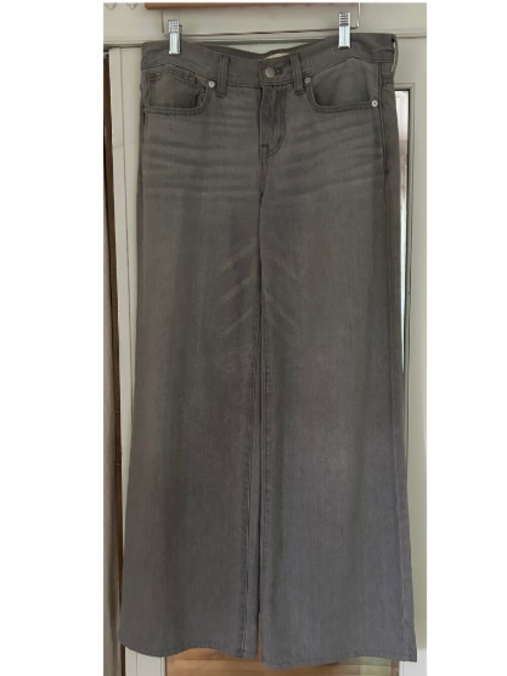 MLow-Rise Superwide-Leg Jeansadewell Sz 26